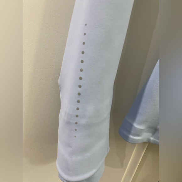 Like new - worn once - Picture 8 of 8